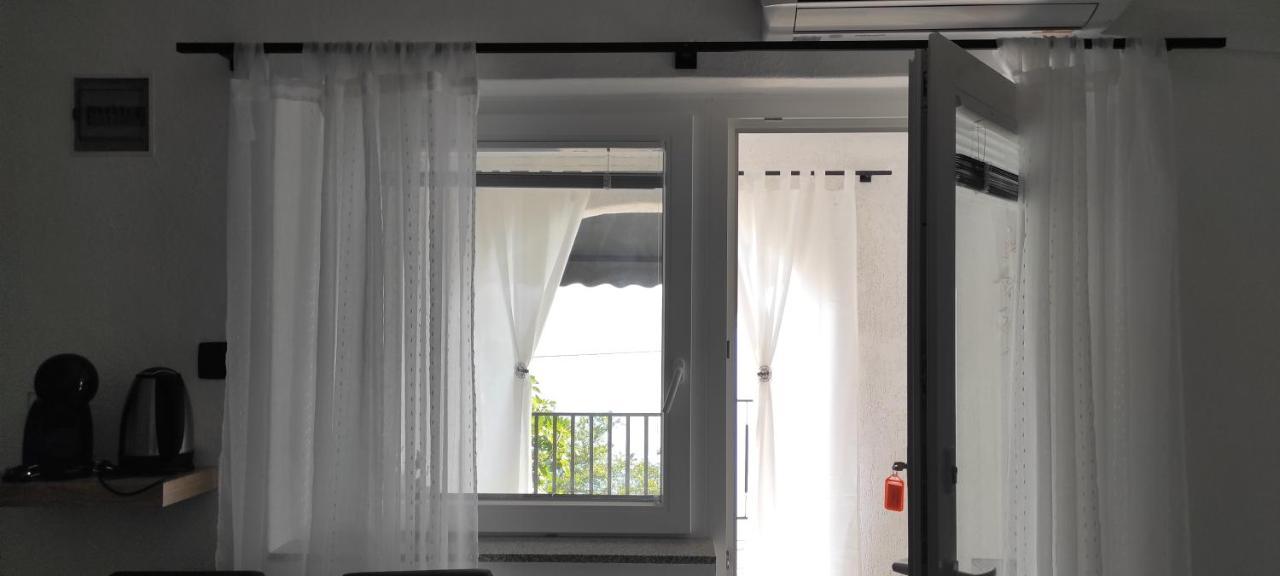 Appartement Romantic Sonja, Beachfront